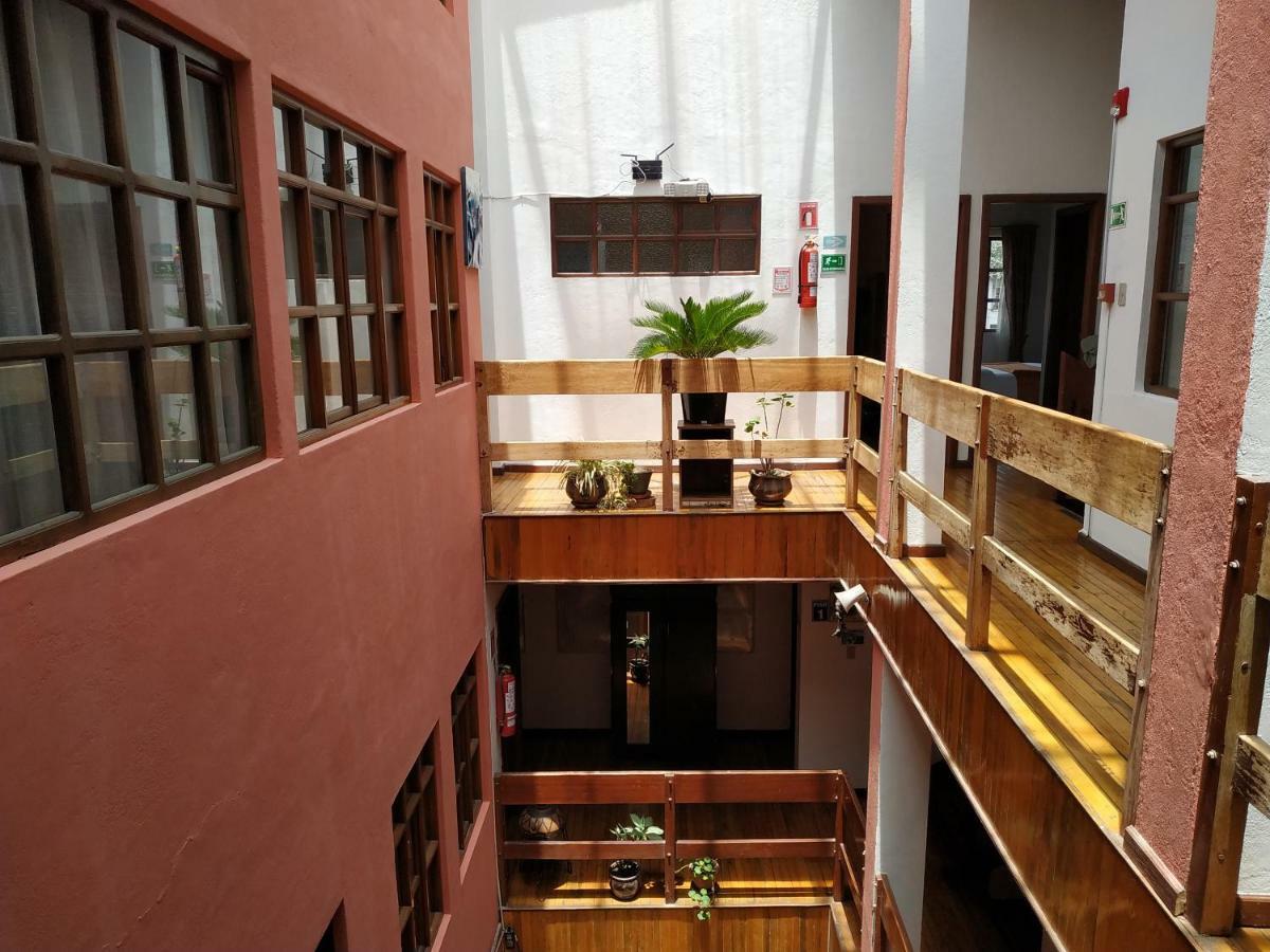 Aleida'S Hostal Puembo Buitenkant foto