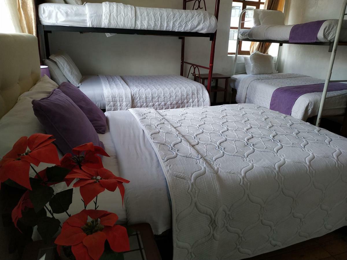 Aleida'S Hostal Puembo Buitenkant foto