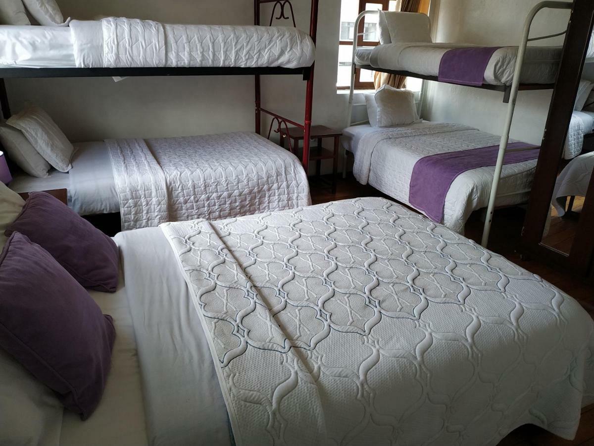 Aleida'S Hostal Puembo Buitenkant foto