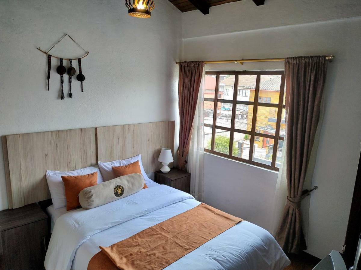 Aleida'S Hostal Puembo Buitenkant foto