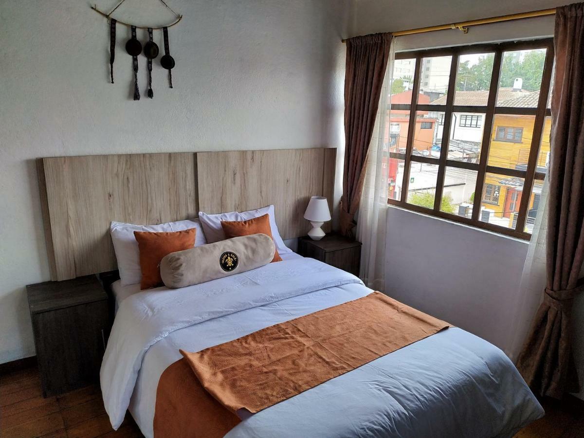 Aleida'S Hostal Puembo Buitenkant foto