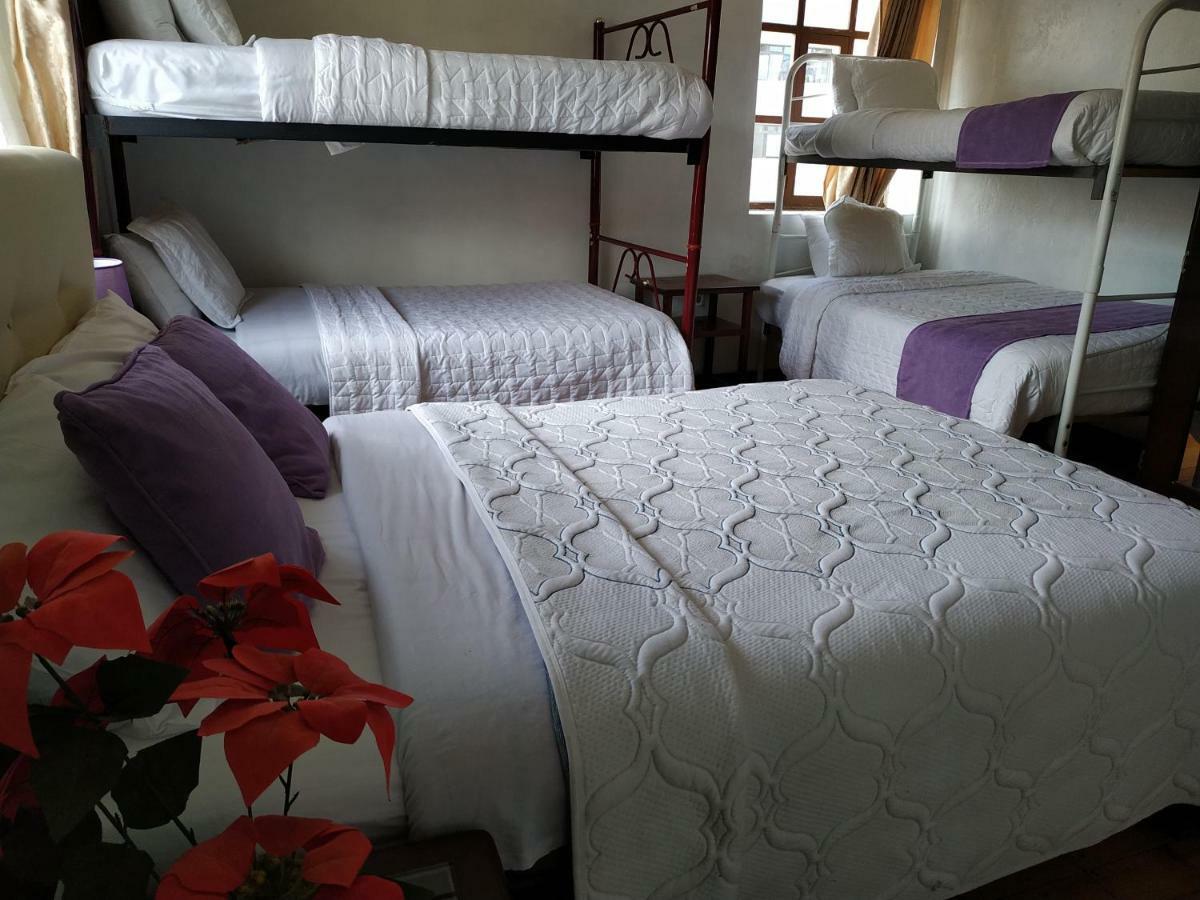 Aleida'S Hostal Puembo Buitenkant foto